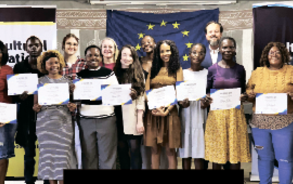 Workshop participants and trainers