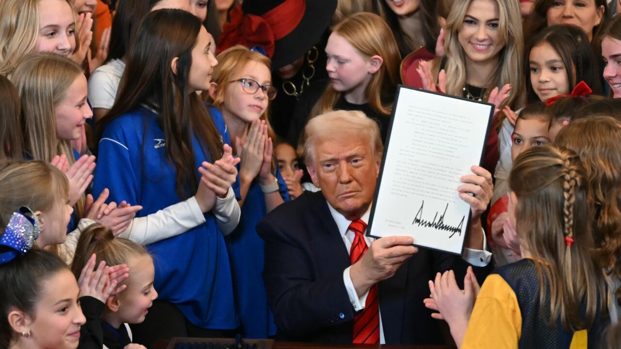 Trump signs order banning transgender women from female sports donald-trump