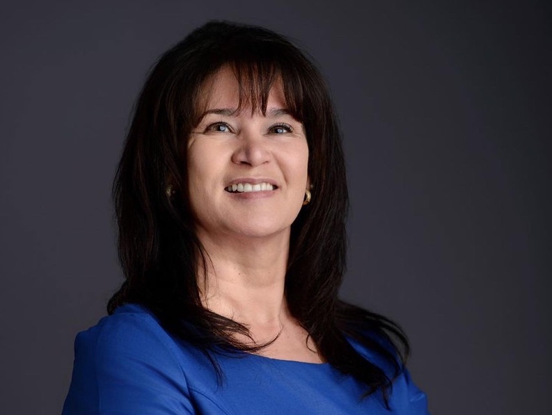 “Nice Girls Do Not Get the Corner Office in Tech”(….A Computer Scientist’s Story) f1687a7d-a00a-40dd-90f4-8a3e7a61ad66_1_105_c