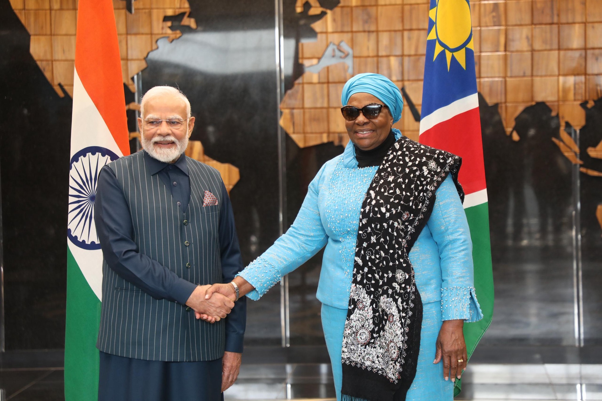 Nam, India talk clean energy, oil and gas 515492902_1139623484873311_9142639492676579299_n