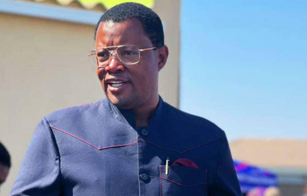 Venaani warns against tribalism pdm