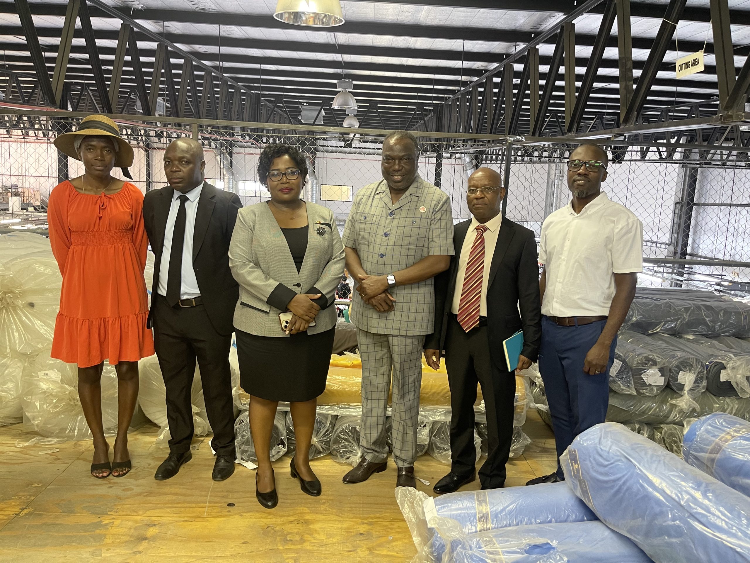 Dinapama sets Nam, Zim ties img_0505