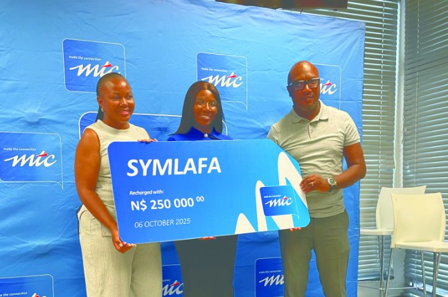 SYMLAFA 2025 glamourizes black tie, diamonds screenshot-2025-10-13-121628