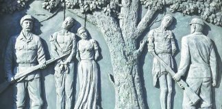 Aavalwa yoonakuningwa shoGenocide oya tindi omalongululo