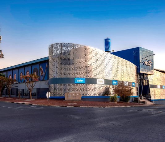 MTC invests N$1.6m in finance lab