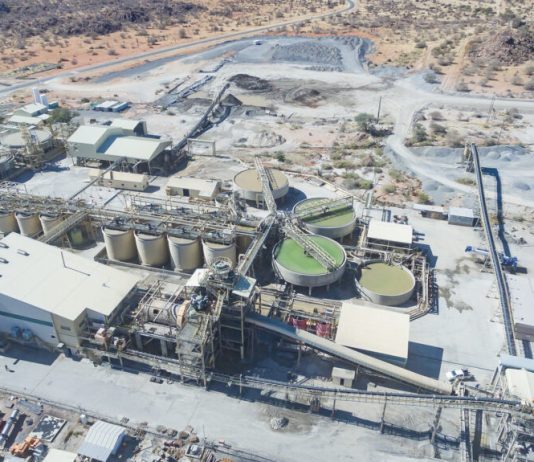 Navachab expansion under water and climate strain